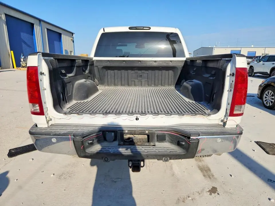 2013 GMC SIERRA C1500 SLE  