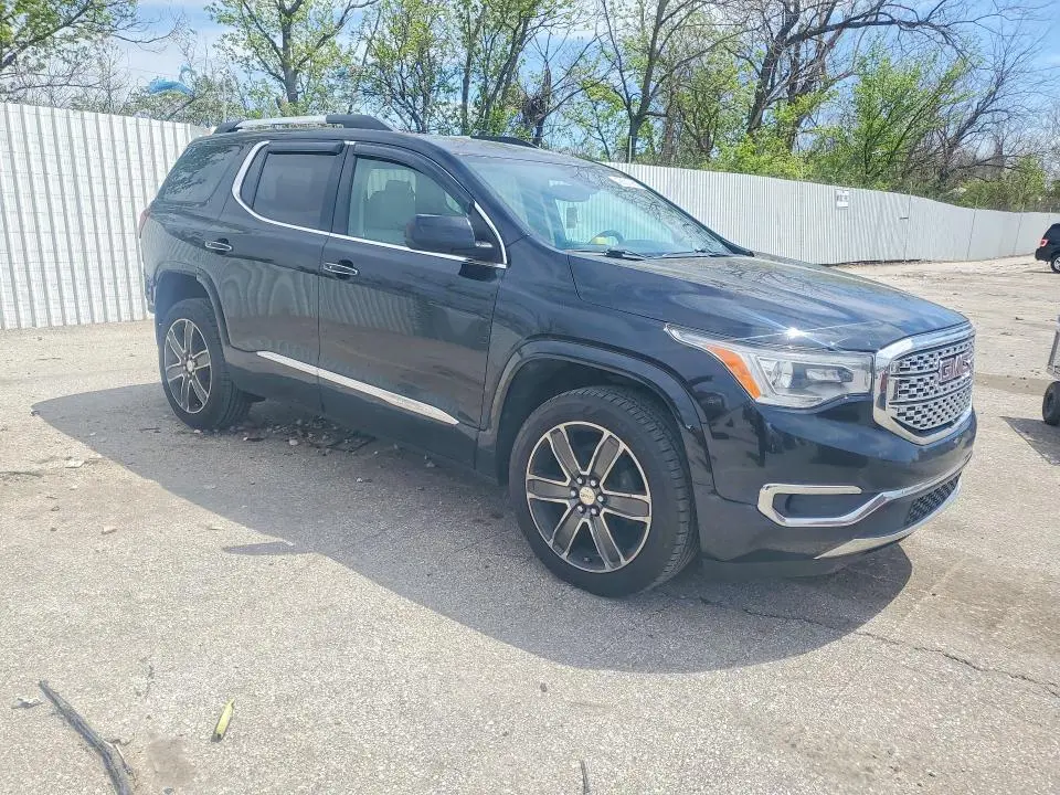 2018 GMC ACADIA DENALI  
