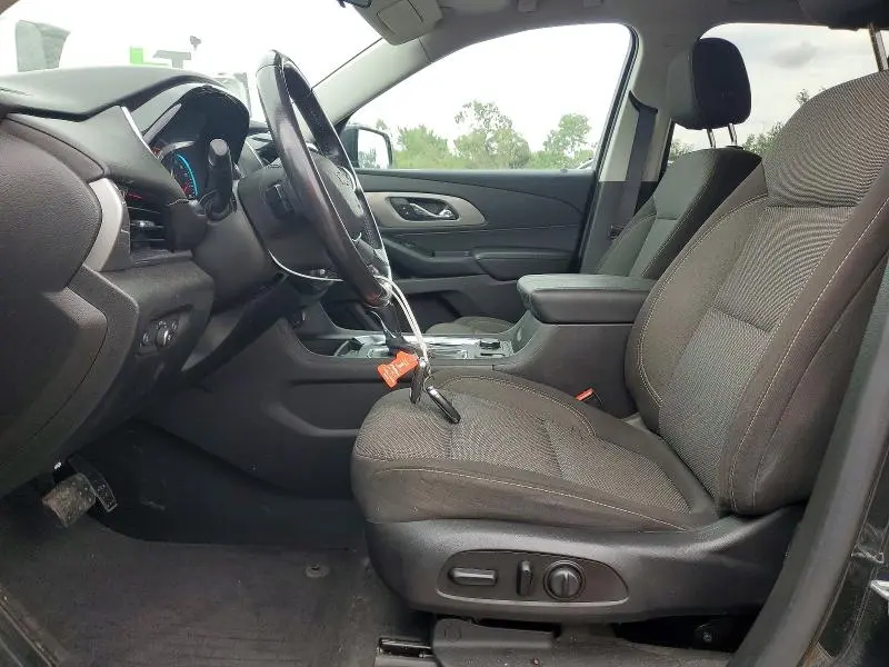 2020 CHEVROLET TRAVERSE LT  