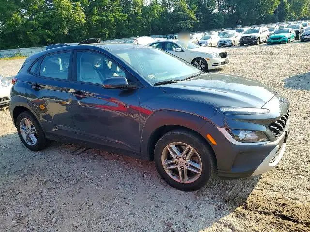 2022 HYUNDAI KONA SE  