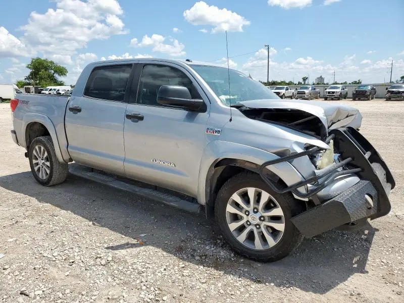 2013 TOYOTA TUNDRA CREWMAX SR5  