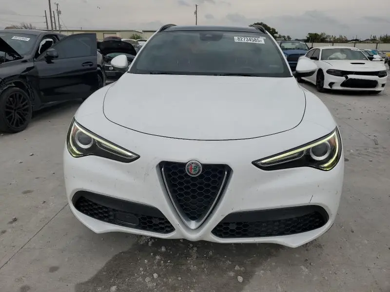 2018 ALFA ROMEO STELVIO TI SPORT  