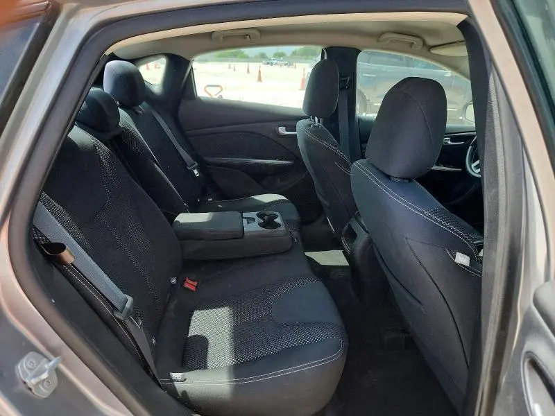 2016 DODGE DART SXT  