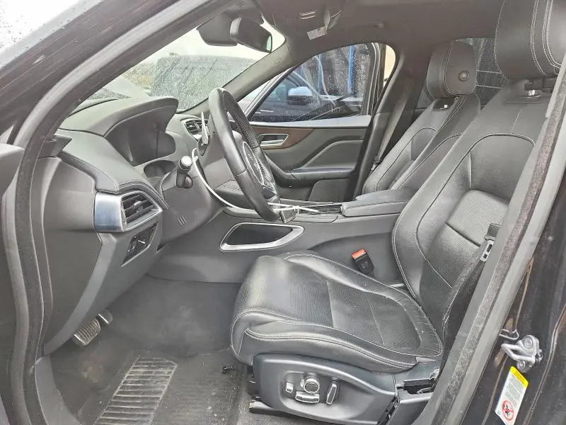 2018 JAGUAR F-PACE S  