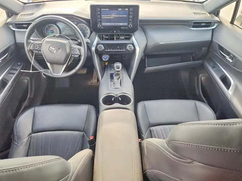 2021 TOYOTA VENZA XLE  