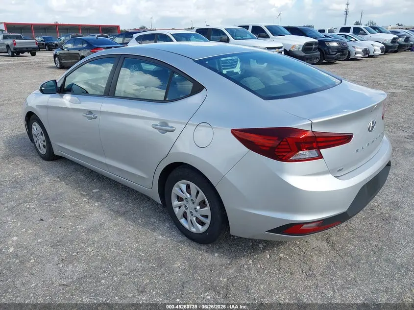 2019 HYUNDAI ELANTRA SE