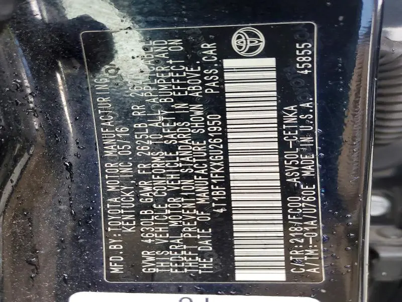 2016 TOYOTA CAMRY LE  