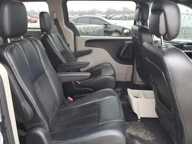 2017 DODGE GRAND CARAVAN SXT  