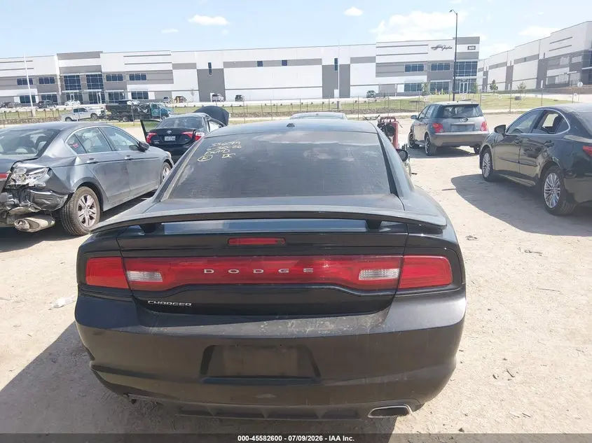 2012 DODGE CHARGER SE