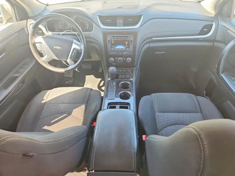 2015 CHEVROLET TRAVERSE LT  
