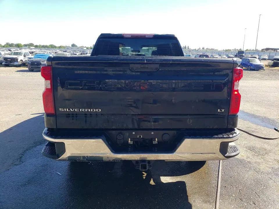2023 CHEVROLET SILVERADO K1500 LT  