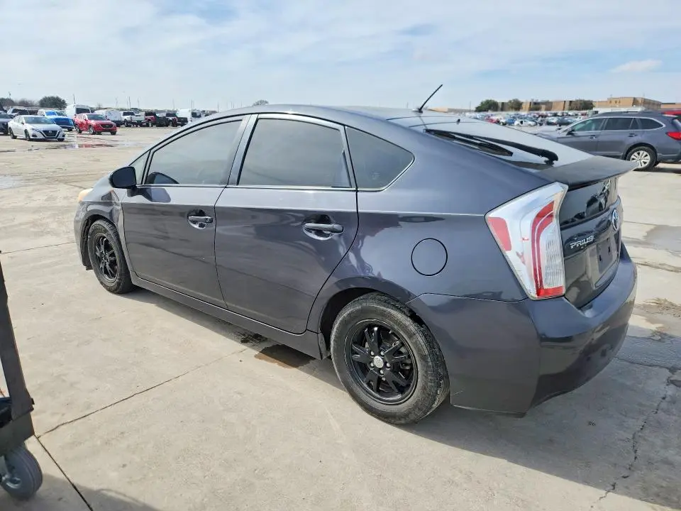 2012 TOYOTA PRIUS TWO  