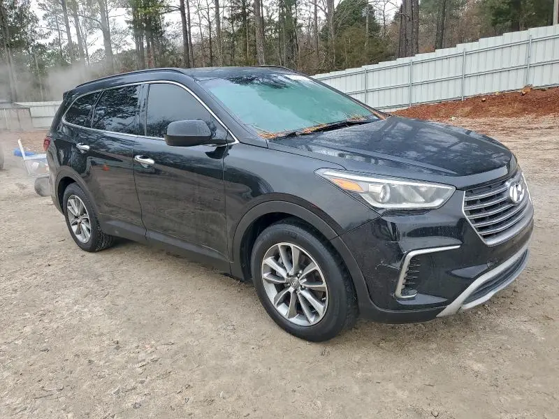 2017 HYUNDAI SANTA FE SE  