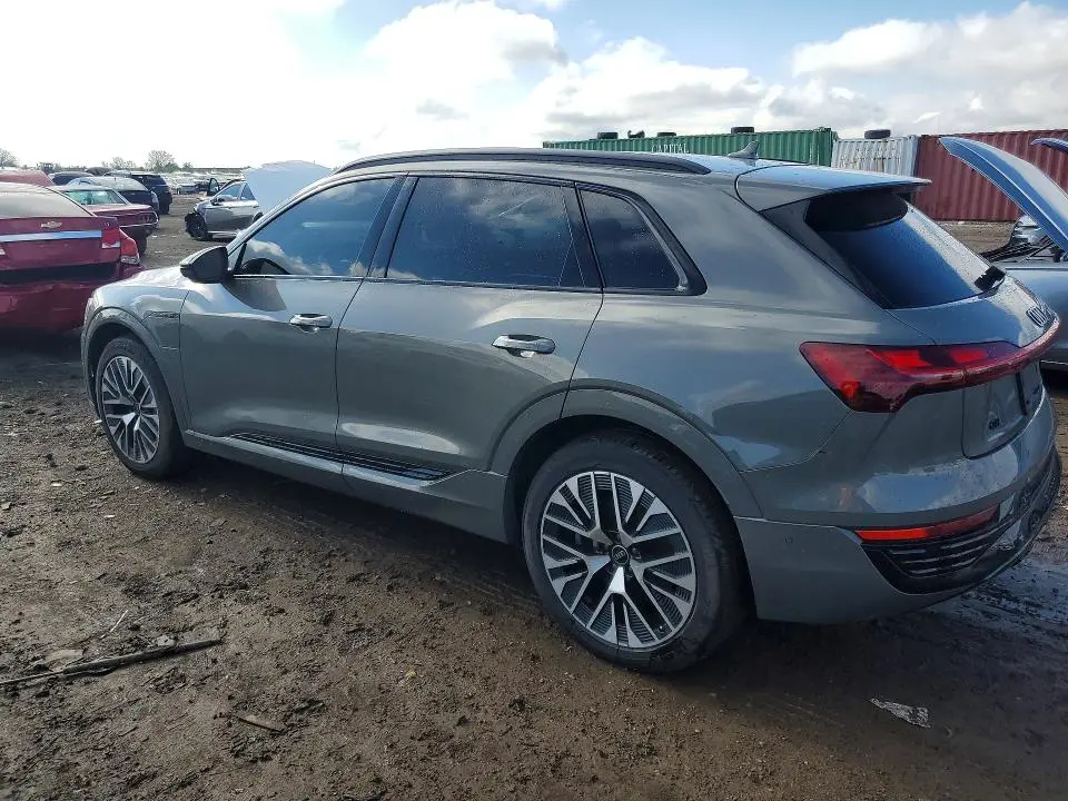 2024 AUDI Q8 E-TRON PRESTIGE  