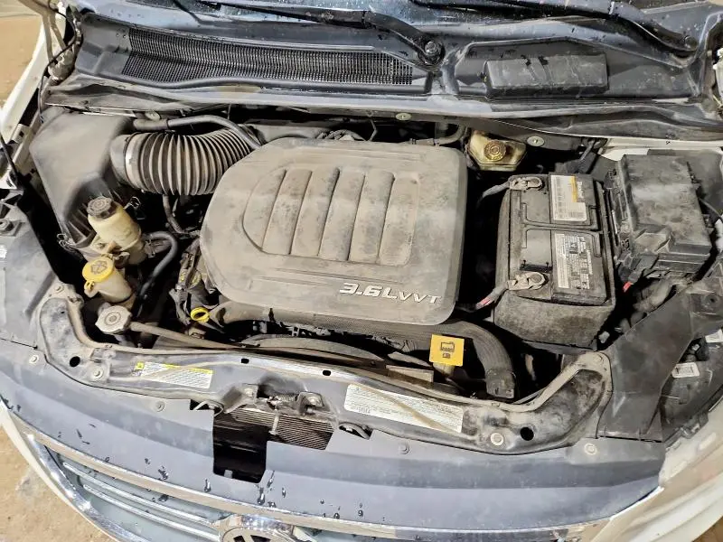 2012 VOLKSWAGEN ROUTAN SE  
