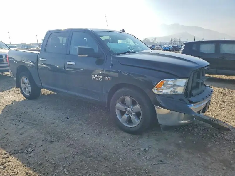 2018 RAM 1500 SLT  