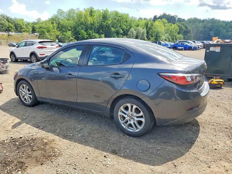 2017 TOYOTA YARIS   