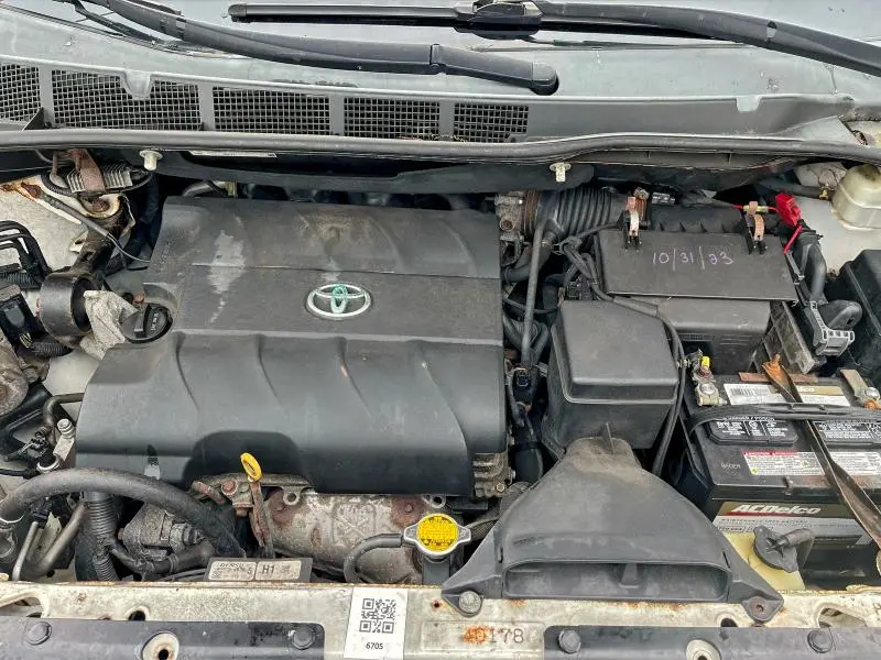 2014 TOYOTA SIENNA XLE  