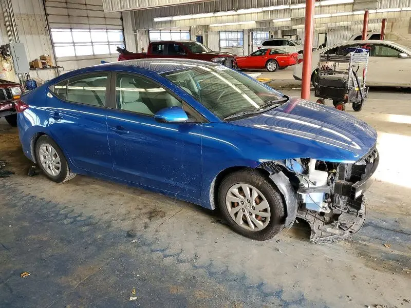 2018 HYUNDAI ELANTRA SE  