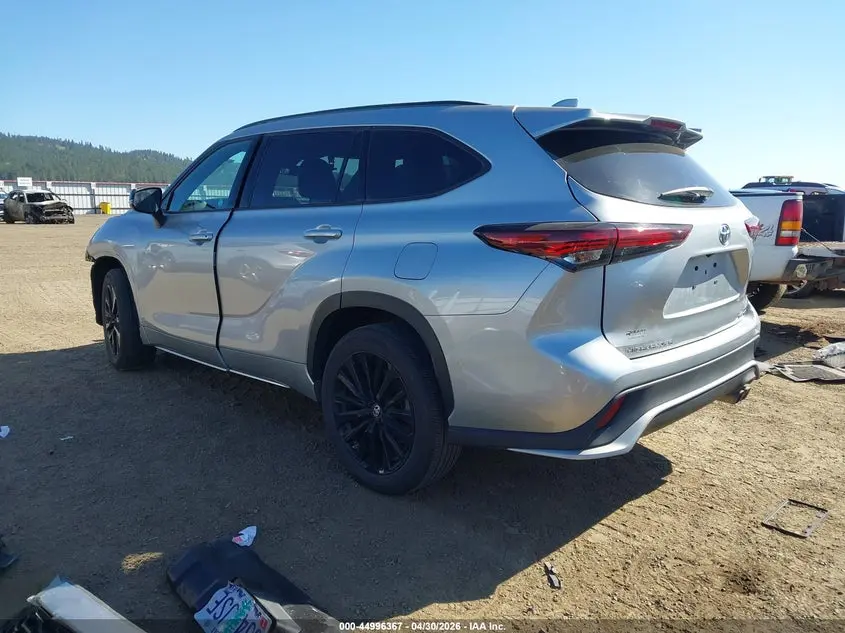 2024 TOYOTA HIGHLANDER XSE