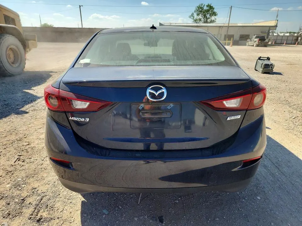 2017 MAZDA 3 TOURING  