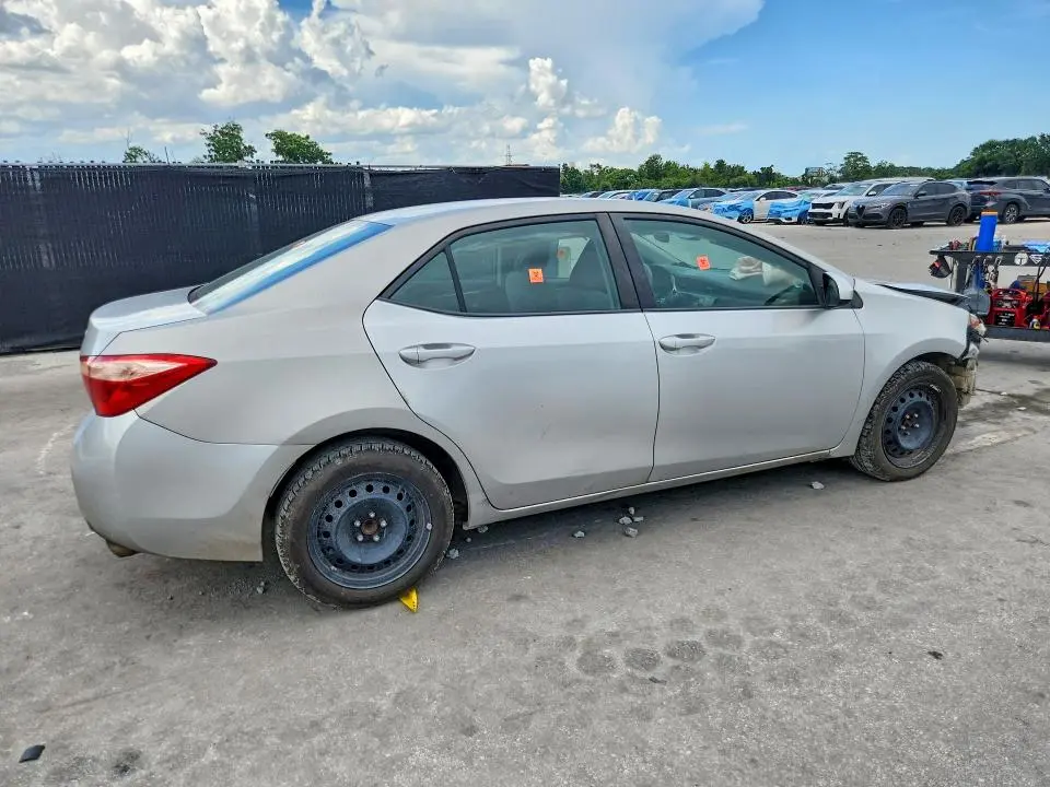 2017 TOYOTA COROLLA LE  