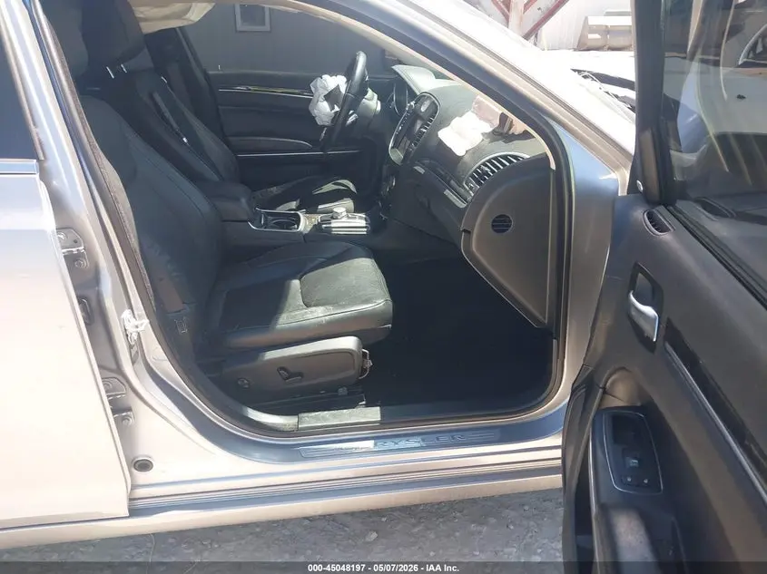2018 CHRYSLER 300 LIMITED AWD