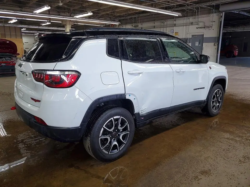 2025 JEEP COMPASS TRAILHAWK  