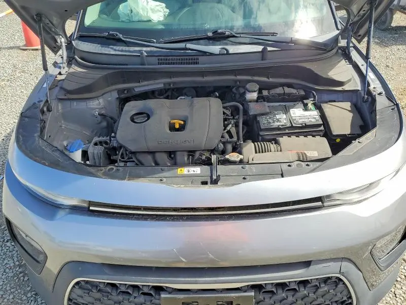2022 KIA SOUL LX  