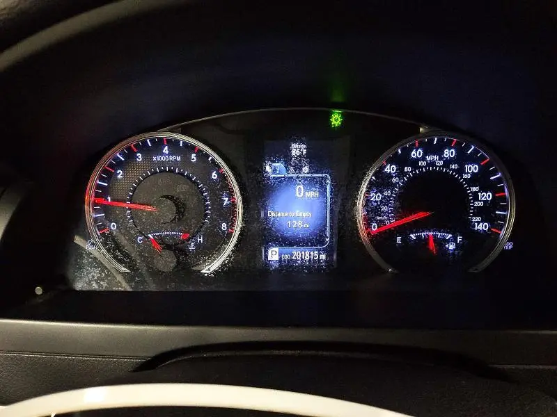 2015 TOYOTA CAMRY SE  