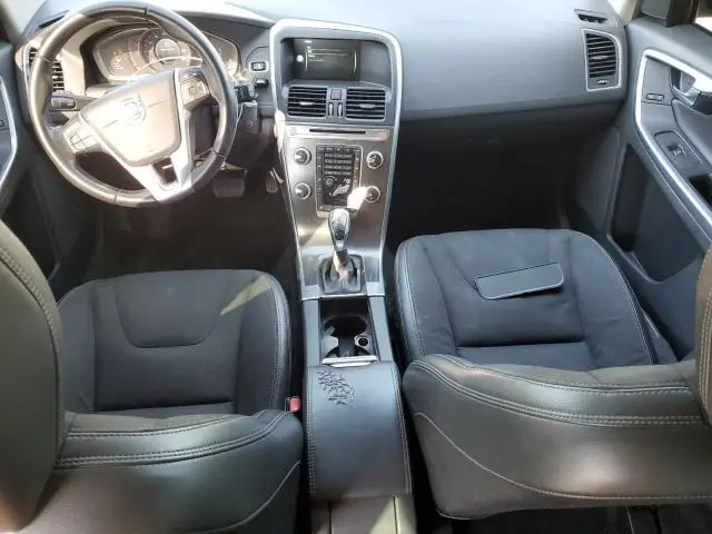 2016 VOLVO XC60 T5  