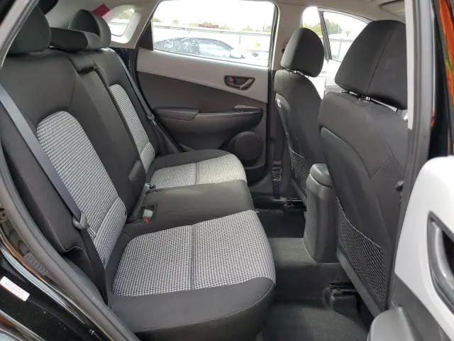 2021 HYUNDAI KONA SE