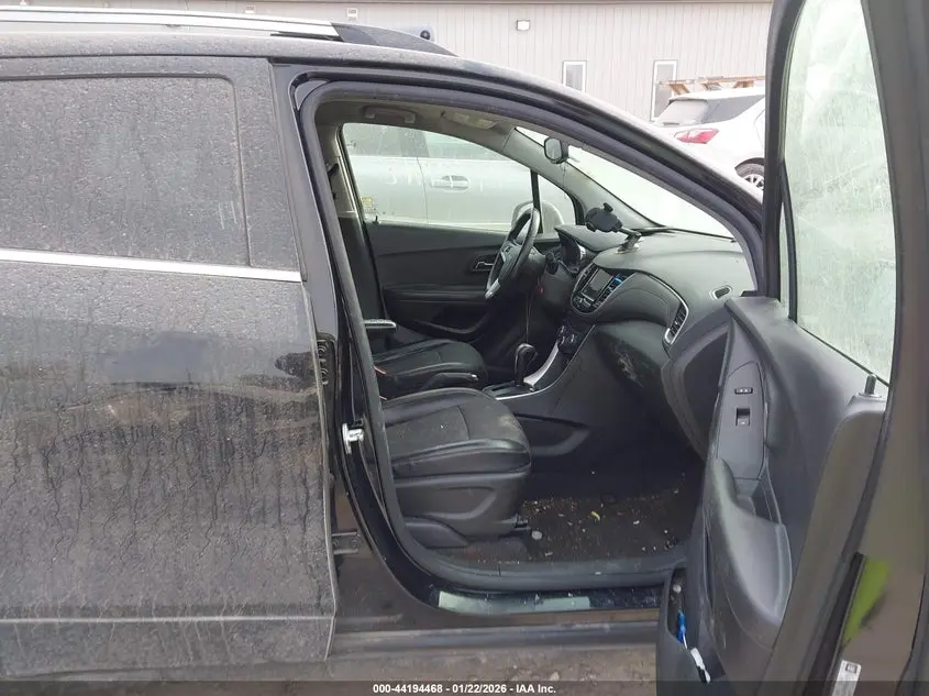 2019 CHEVROLET TRAX LT