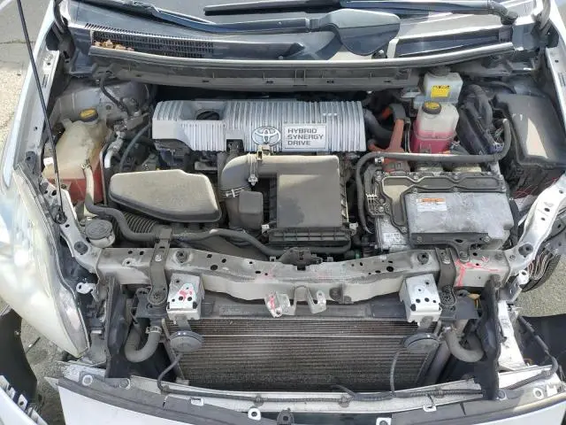2011 TOYOTA PRIUS   