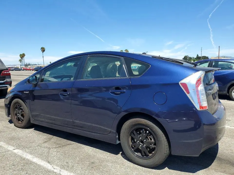 2014 TOYOTA PRIUS TWO  