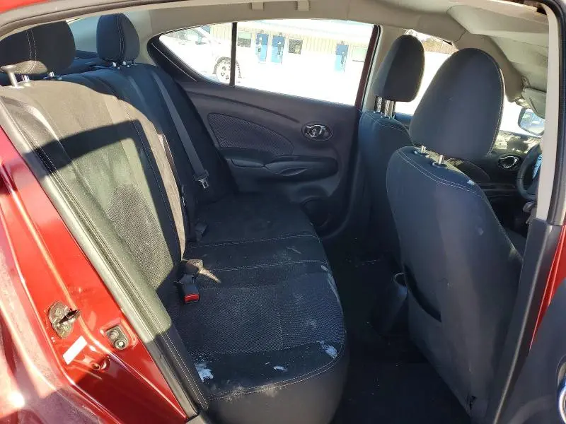 2018 NISSAN VERSA S  