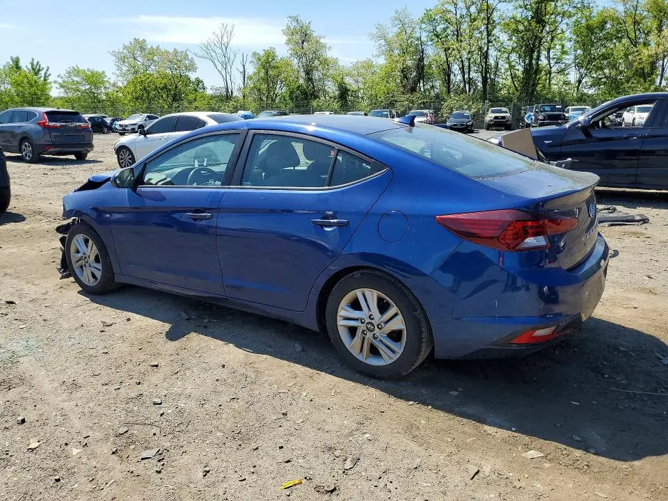 2020 HYUNDAI ELANTRA SEL  
