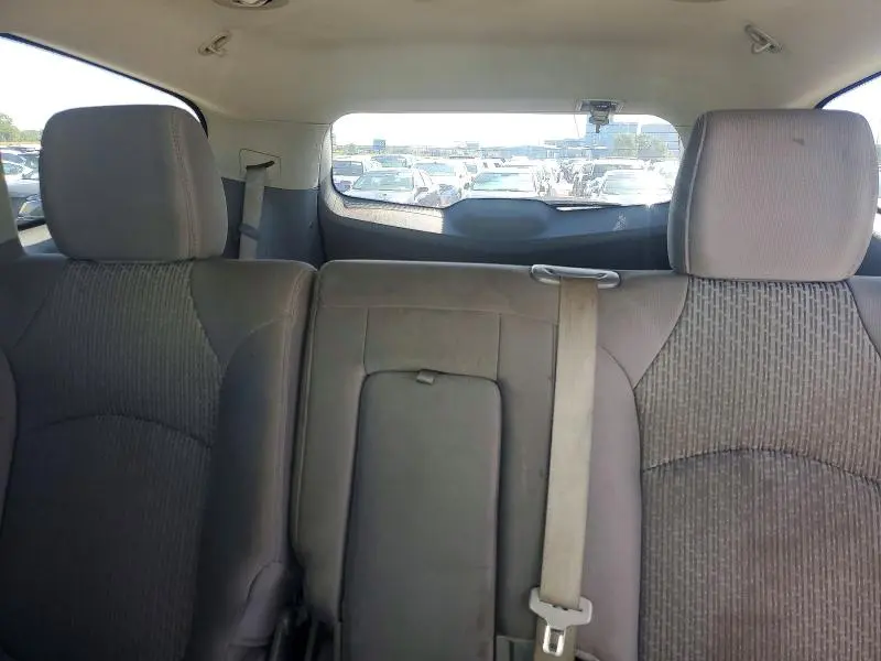 2011 CHEVROLET TRAVERSE LS  