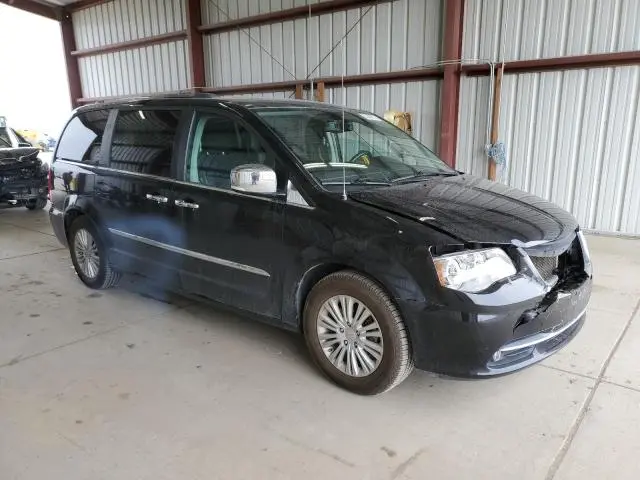2016 CHRYSLER TOWN & COUNTRY LIMITED  