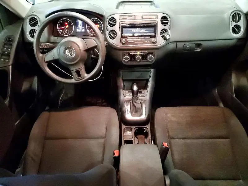 2012 VOLKSWAGEN TIGUAN S  