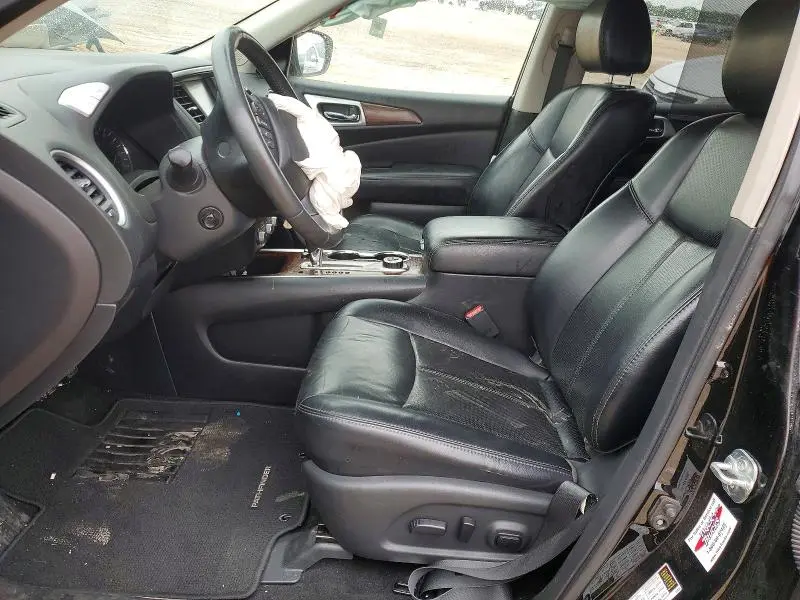 2017 NISSAN PATHFINDER PLATINUM  