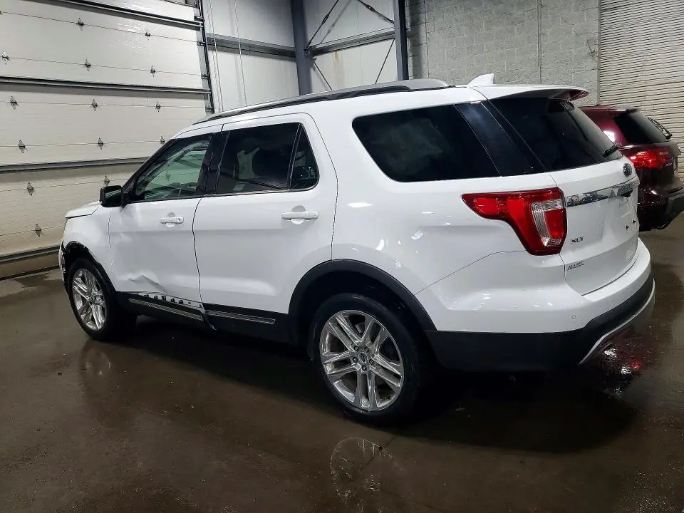 2017 FORD EXPLORER XLT  