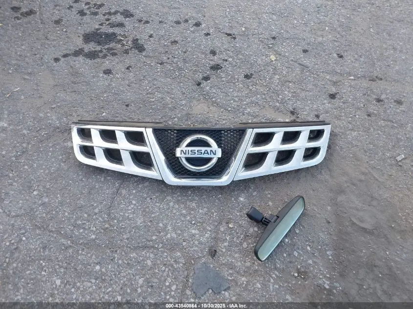 2011 NISSAN ROGUE SV