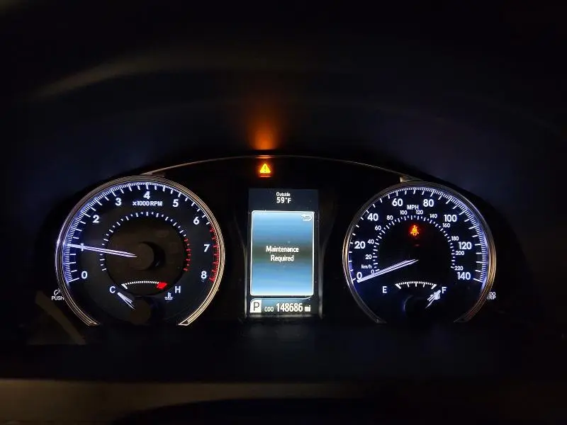 2016 TOYOTA CAMRY LE  