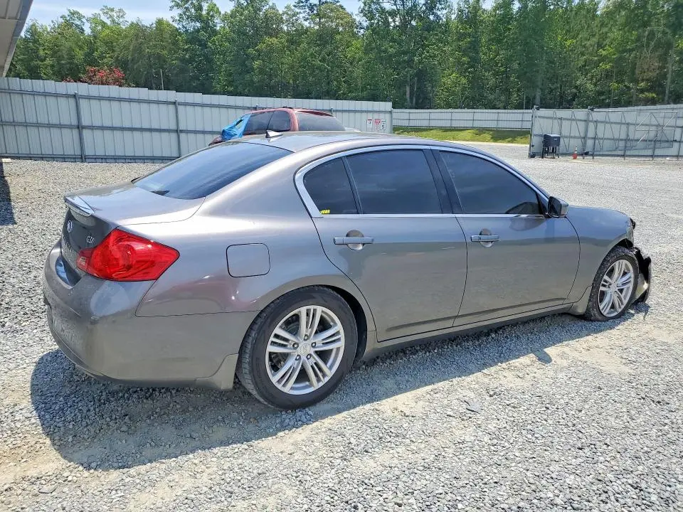 2013 INFINITI G37 BASE  