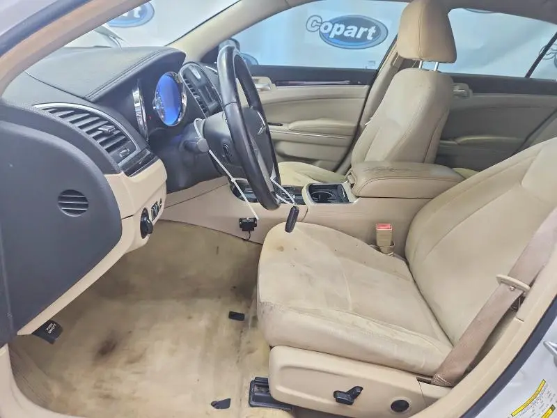 2012 CHRYSLER 300   