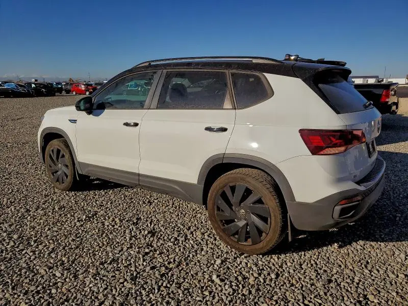 2024 VOLKSWAGEN TAOS SE  