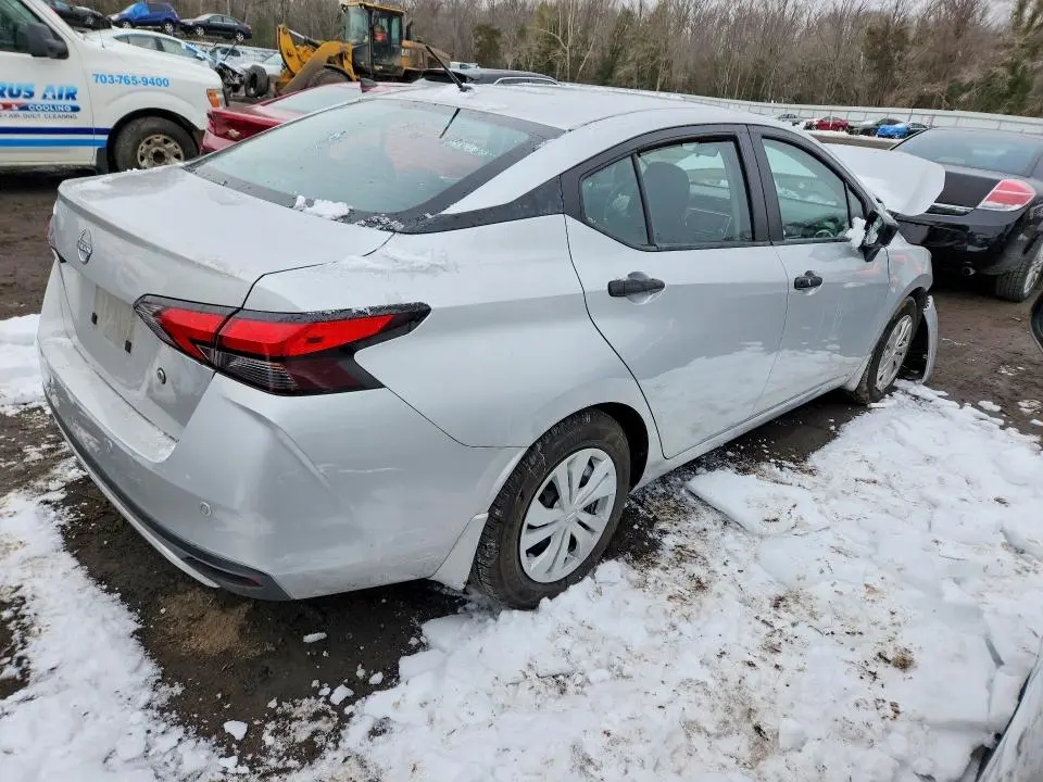 2023 NISSAN VERSA S  