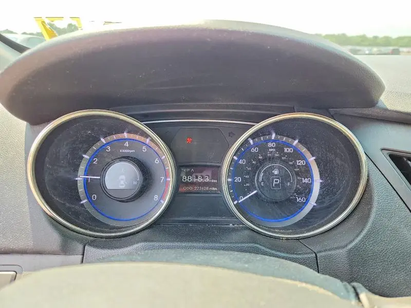 2012 HYUNDAI SONATA GLS  