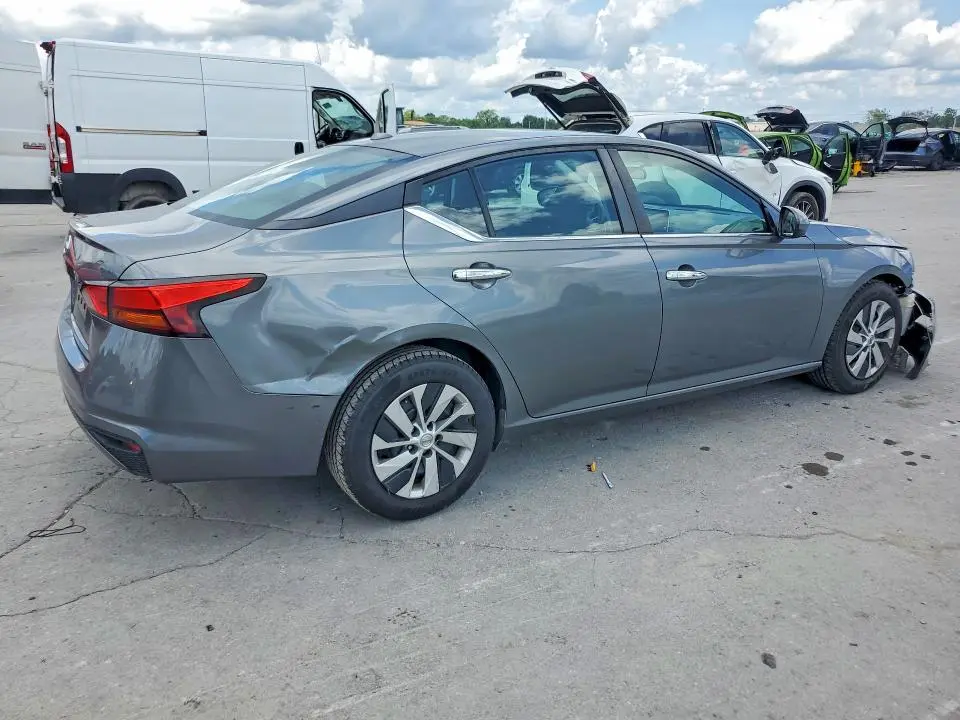 2019 NISSAN ALTIMA S  